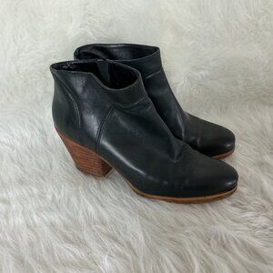 Rachel Comey Black Leather Pull On Wood Block Heel Ankle Mars Boots 7